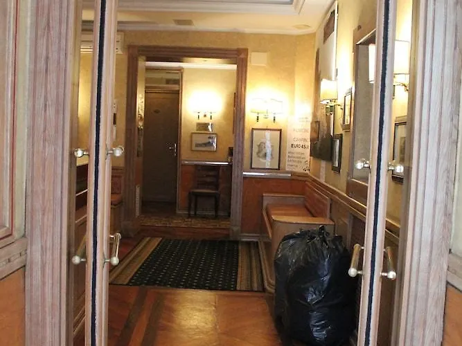 Pomezia Otel 2*