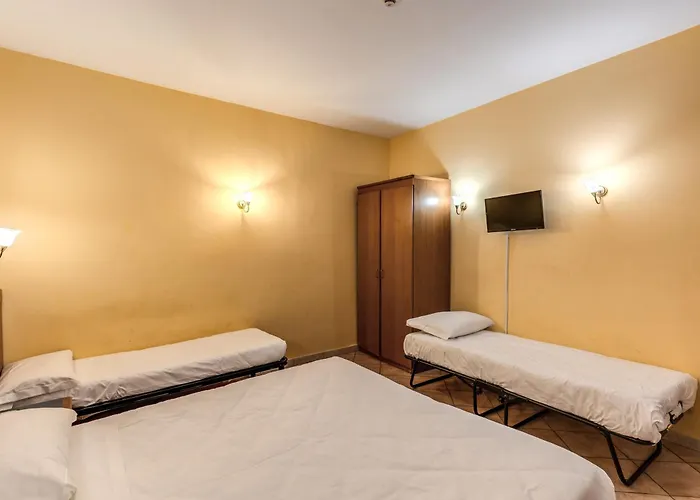 Pomezia 2* Roma