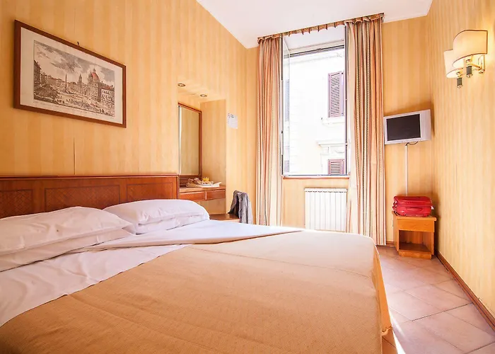 Pomezia Otel 2*